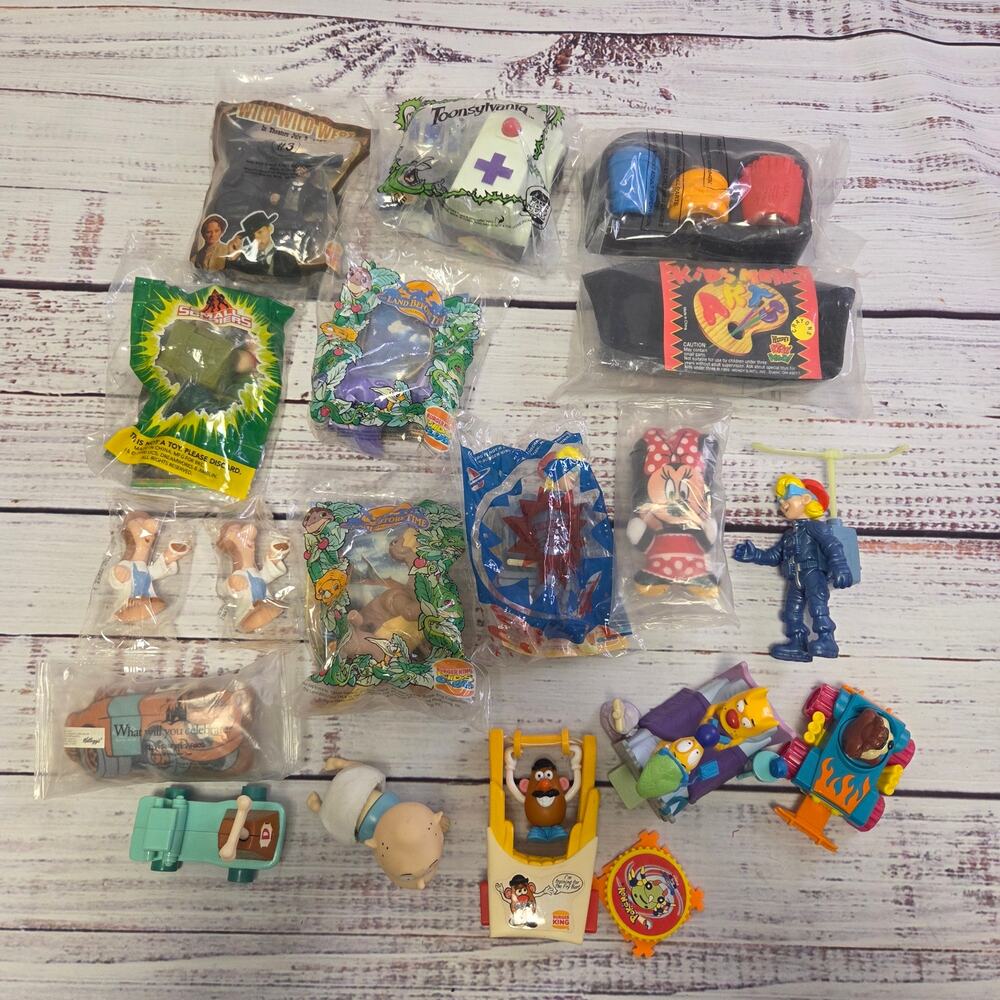 Vintage Fast Food Kids Meal Toy Lot 19pc Burger King Kelloggs Mixed Toys